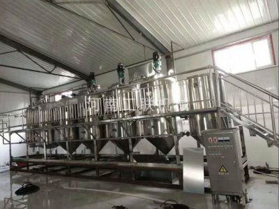 10T食用油壓榨精煉灌裝設(shè)備