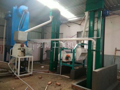 酒廠五糧清理粉碎設(shè)備